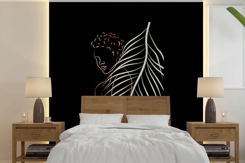 MuchoWow Fototapete für Wohnzimmer oder Schlafzimmer Wandtapete Vinyl Motivtapete Frau - Feder - Silber - Gold - 280x280 cm - Hintergrundbild