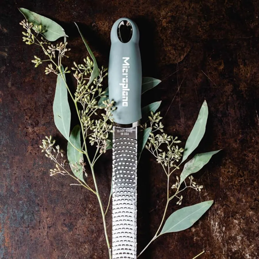 Microplane 46727E Zester Eucalyptus Green - Utensile Design Gourmet - 2