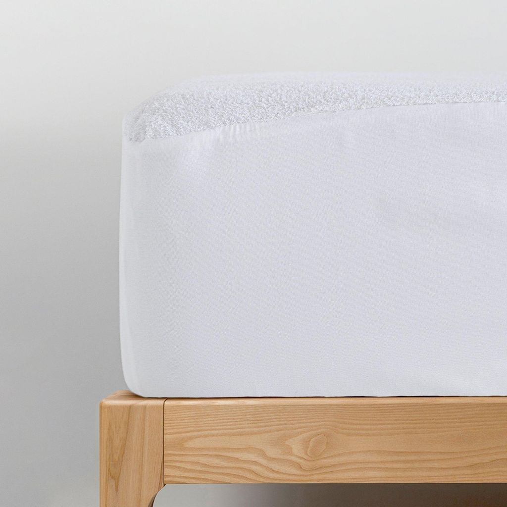 Baumwollfrottee Wasserdichter Matratzenschoner 160x200x32 cm (Bett 150/160) 100% Baumwolle (Grundgewebe) Polyurethan (Beschichtung) 100% Polyester ...