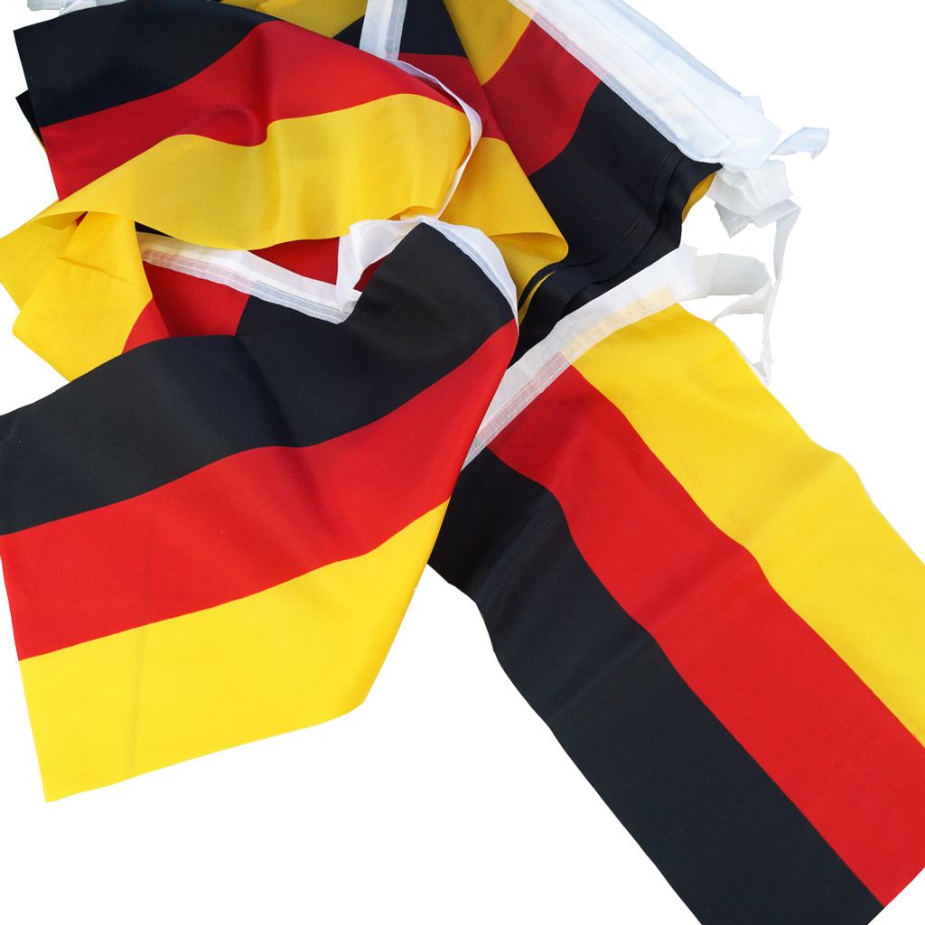 Deutschland Wimpelkette 10,50 m STOFF 20x29 cm Produktbild 