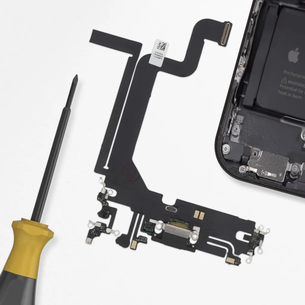 Problème de Charge iPhone 14 Pro Max ? Solution Port Lightning et Micro