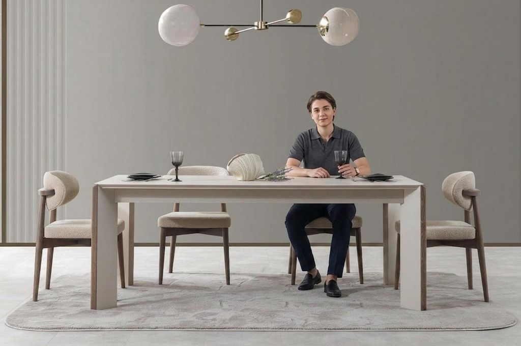 Esstisch Moderner Stil Beige Farbe Geräumiger Tisch Verfeinerter Stil