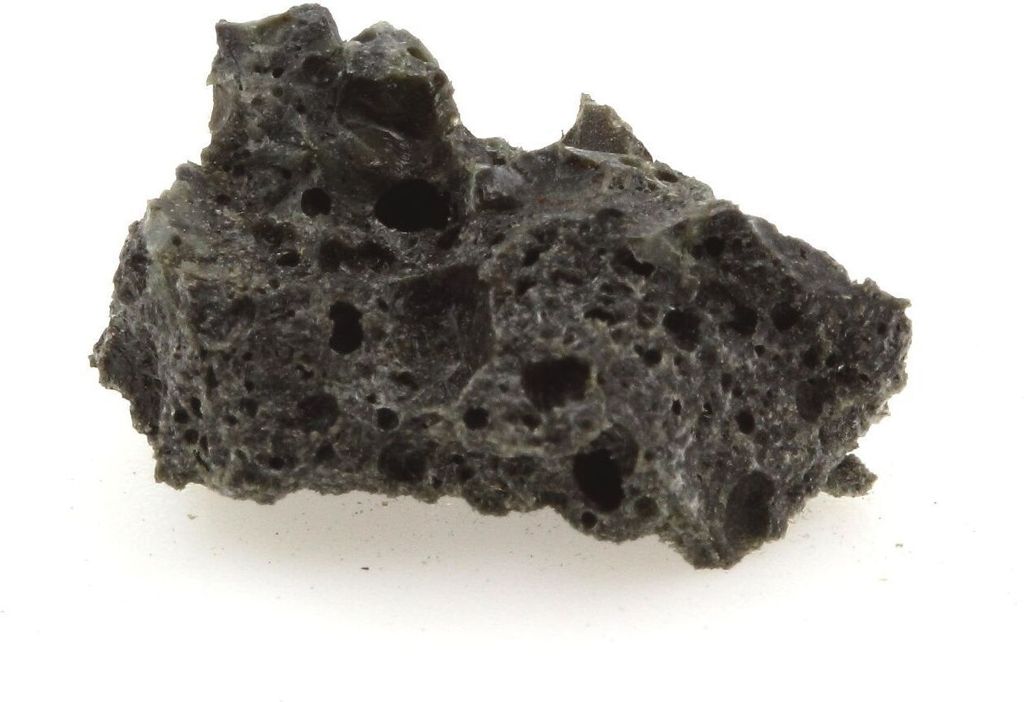 Ilmenorutil 13,60 Karat