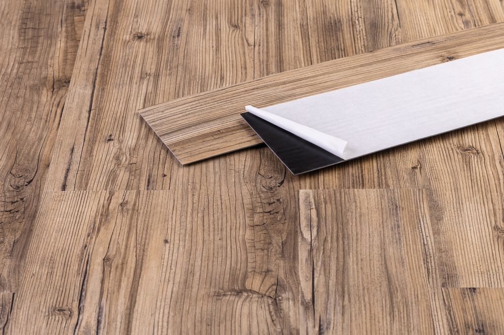 PVC Bodenbelag KIEFER MALAGA - Selbstklebende Vinylplanken - Bodenbelag - Vinylboden – Gewaschen - 15,24 x 91,44 cm (16Stk./2,23 m²)