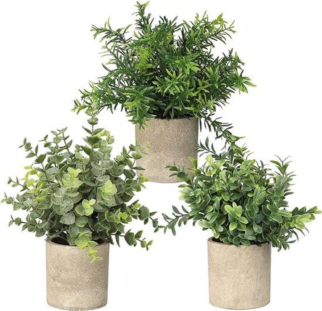 Plantes vertes artificielles en pot d'eucalyptus et romarin décoratives