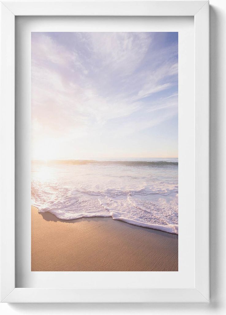 Friedlicher Blick auf Strand und Meer– Wandbild mit Rahmen – Gerahmtes Bild – Wanddekoration – 20x30 cm – Weiß