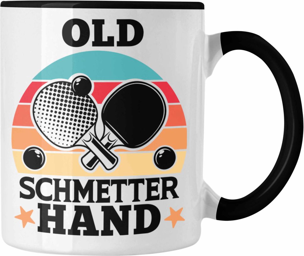 Trendation - Tennis Tasse Geschenk für Tennisspieler mit Spruch für Männer Frauen Old Schmetterhand Tennis-Trainer Coach (Schwarz)