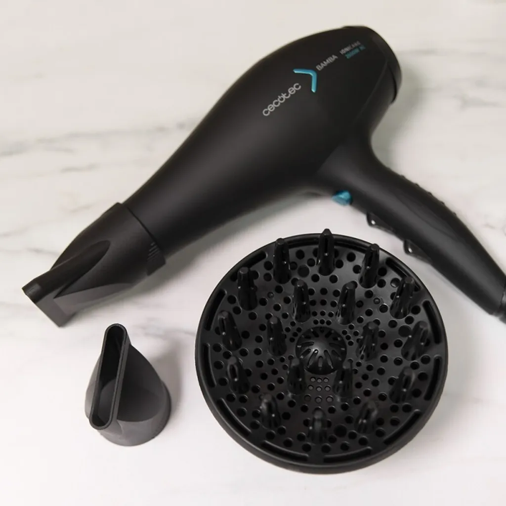 Sèche-Cheveux 2600W à Technologie Ionique Bamba IoniCare 5350 Powershine