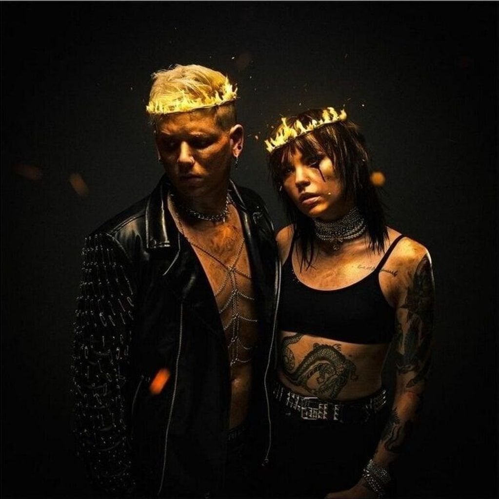 Hot Milk - The King And Queen Of Gasoline (Limited Edition) (White Coloured) (LP)