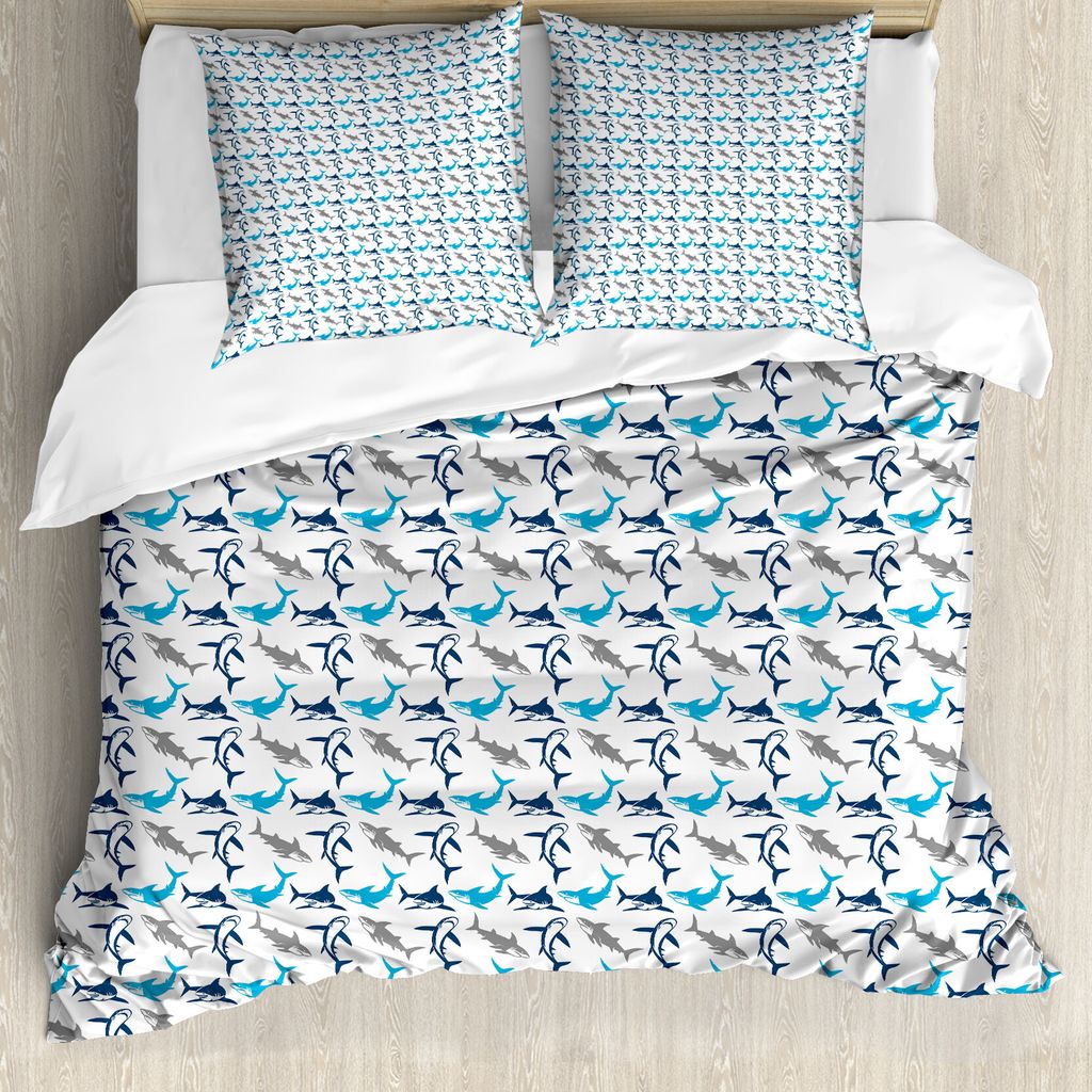 ABAKUHAUS Hai Bettbezug, Gefährliche Tiefsee, Milbensicher Allergiker geeignet mit Kissenbezügen, 155 cm x 220 cm - 80 x 80 cm, Blau Marine-Blau-...