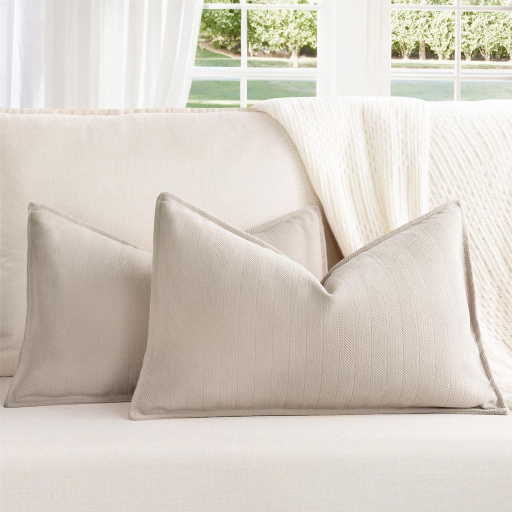 Set aus 2 beige Kissenbezügen, 30x50 cm, Chenille-Sofakissen mit elegantem Design; weiche und Dekokissen für Sofa, Bett und Wohnaccessoires.