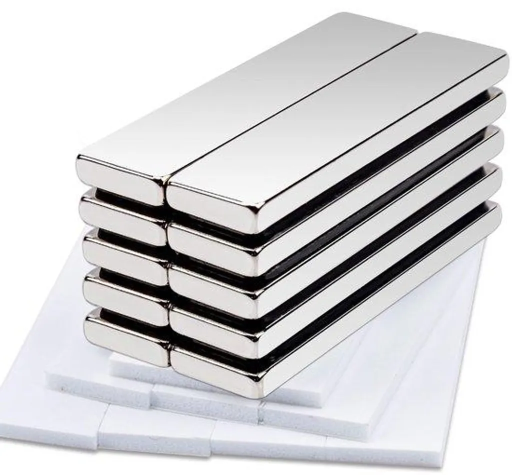 Lot de 10 barres magnétiques autocollantes en néodyme pour bureau 40 mm