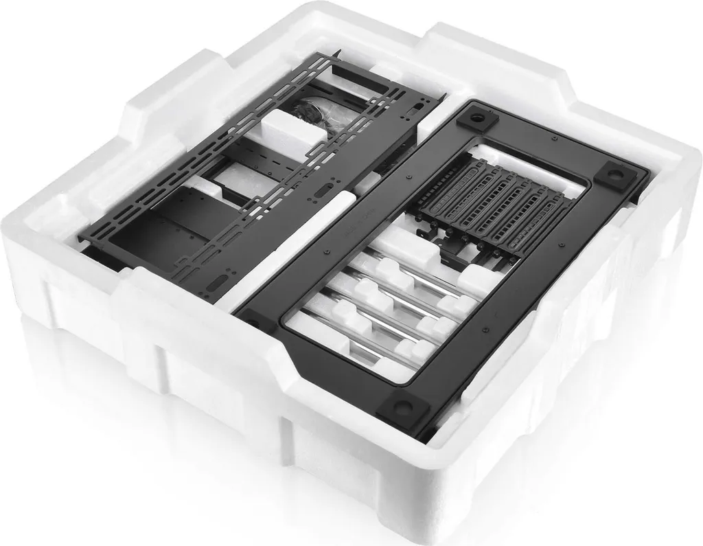 Thermaltake Core P3 TG Pro Noir - Boîtier Modulaire avec Support 420mm - 14