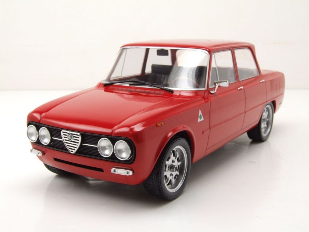 MCG 1:18 Alfa Romeo Giulia Nuova Super - red - 1974 Produktbild 
