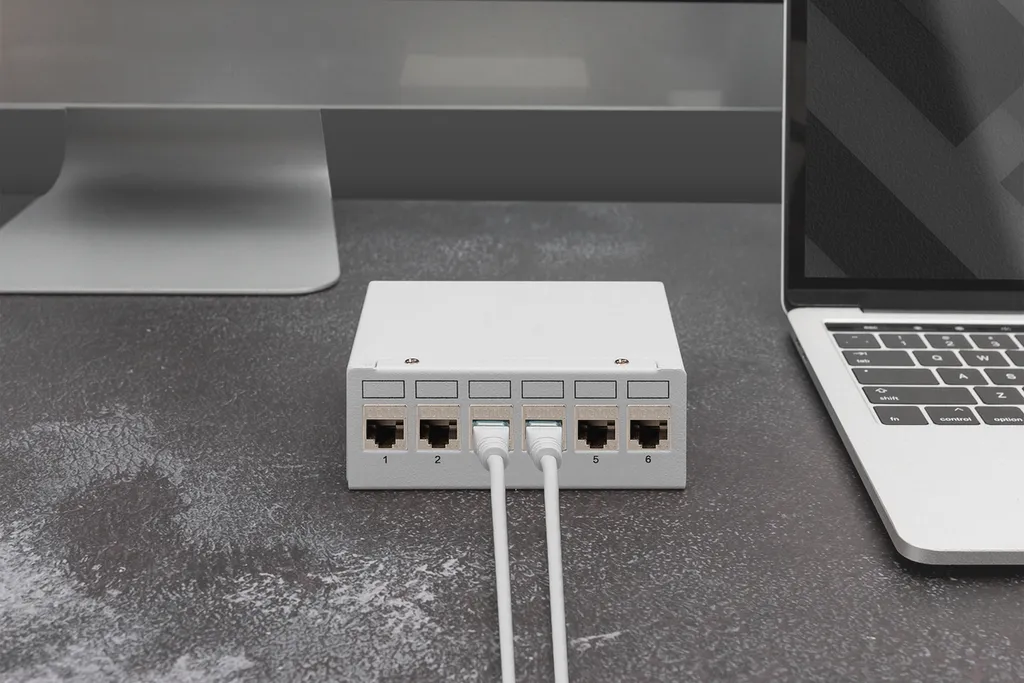 Solution Réseau Bureau : Panneau de Brassage 6 Ports DIGITUS DN-93716