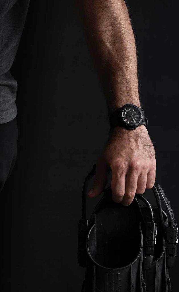 Luminox Orologio Uomo XS.3149 - Quadrante Nero Con Dettagli Arancioni, Cinturino In Gomma, Movimento Ronda Z60 - Stile Sportivo E Robusto