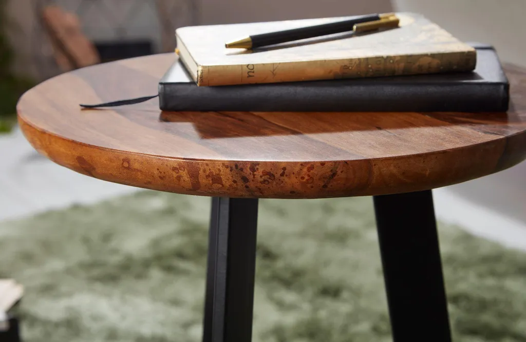 Table basse stable et robuste en bois véritable contre les rayures - 6