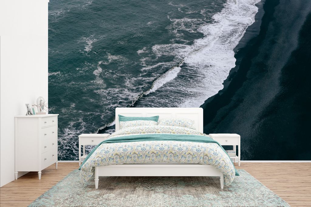 MuchoWow Fototapete für Wohnzimmer oder Schlafzimmer Wandtapete Vinyl Motivtapete Wasser - Strand - Schwarz - 435x260 cm - Kinderzimmer