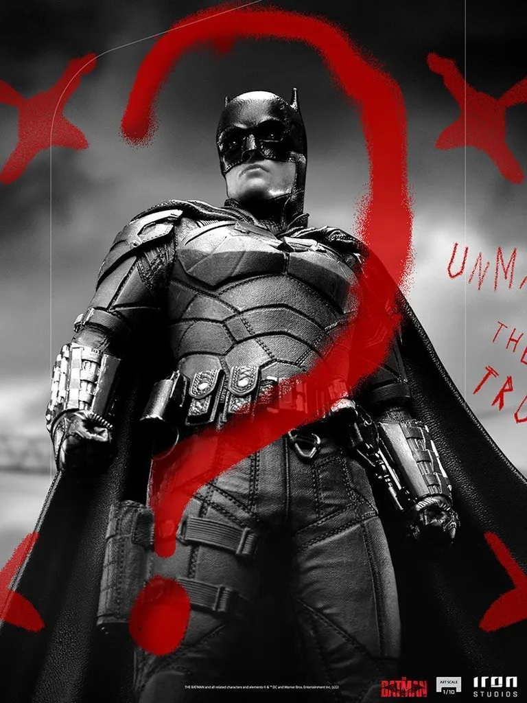 Batman Statue 1/10 Iron Studios - Design Tactique et Finition à la Main