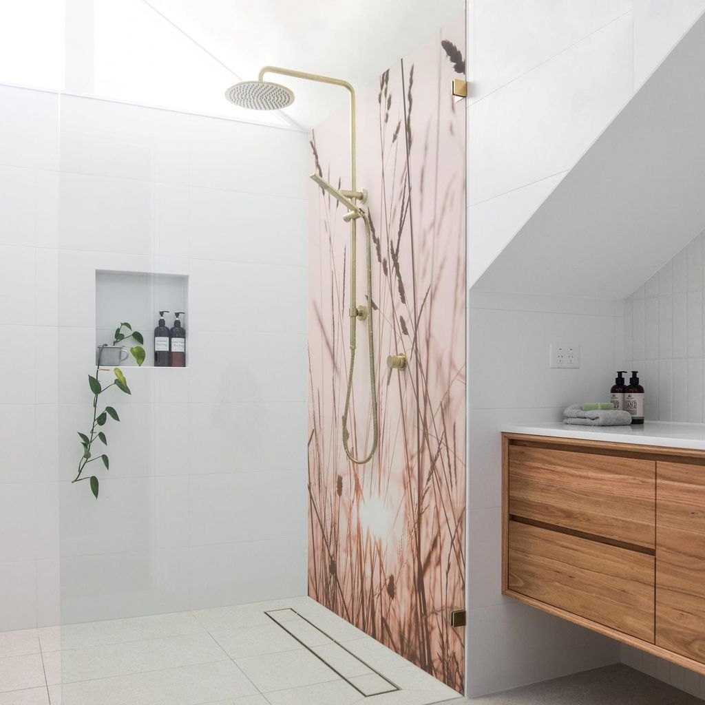 Duschrückwand mit Motiv selbstklebend - 0.35 mm Wandpaneel wasserfest Gräser beige Landhaus Badrückwand fugenlos Smart matt 110x210 cm