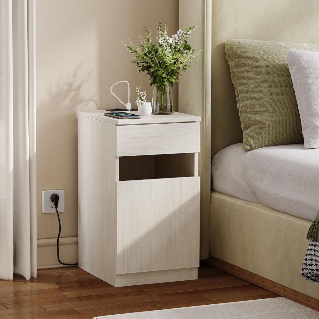 Nightstand, Nachttisch mit Ladefunktion, Schlafzimmerschrank mit USB & Steckdose, 33x40x61,5cm, Hellholz-Optik, inklusive Mülleimer