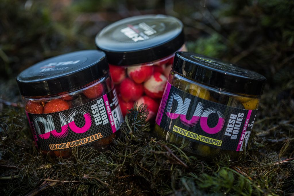 LK Baits boilies v dipu DUO X-Tra Fresh Wild Produktbild 