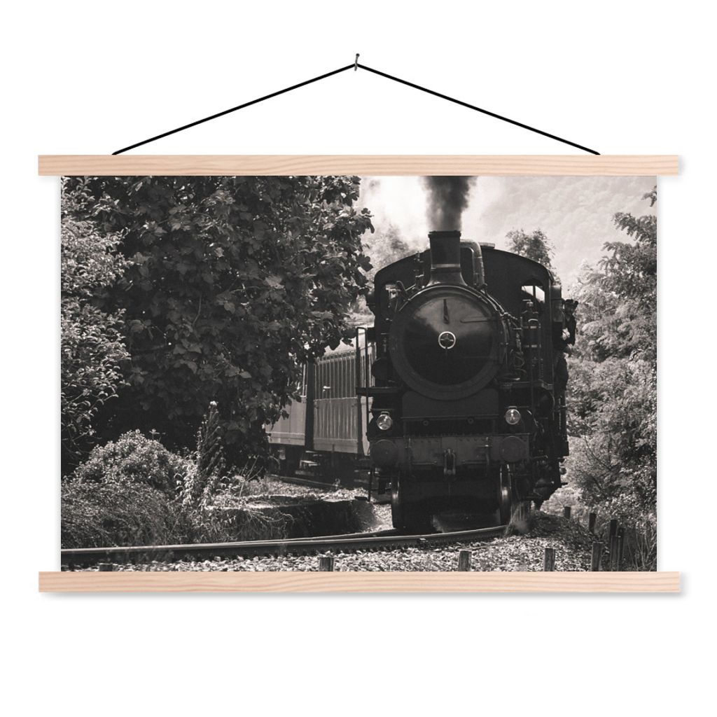 MuchoWow Textilposter Schwarz-Weiß-Foto eines Dampfzuges in Italien 60x40 cm mit holzfarbenen Rahmen - Bilder
