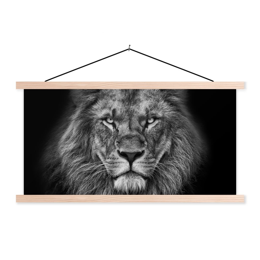 MuchoWow Textilposter Tiere - Löwe - Schwarz - Weiß - Porträt 60x30 cm mit holzfarbenen Rahmen - Dekoration