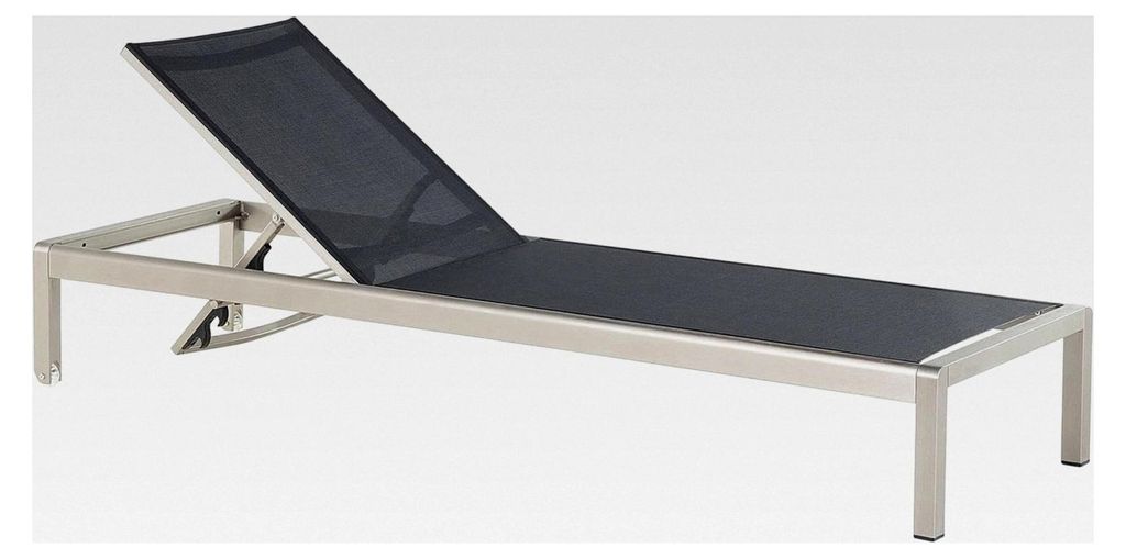 Verstellbare Sonnenliege aus Aluminium mit Mesh-Bespannung in Schwarz