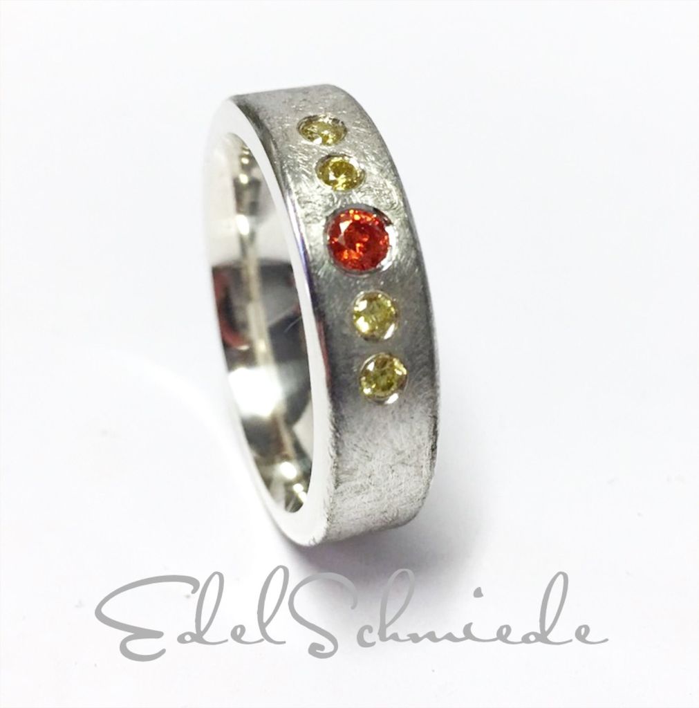 Edelschmiede925 Silberring 925 eismatt mit Zirkonia (orange Produktbild 