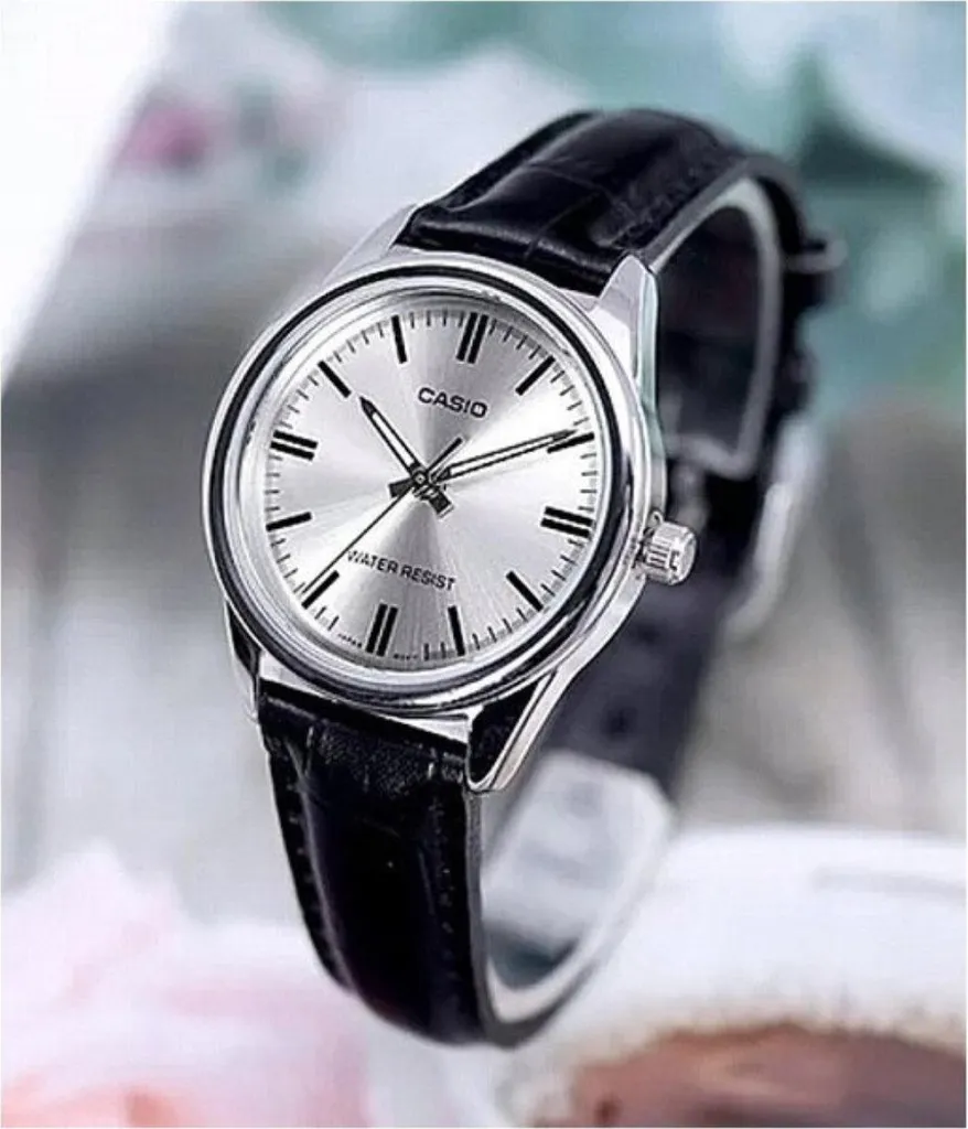 Casio Collection LTP-V005L-7AUDF: Orologio Donna Classico in Pelle Nera - 2