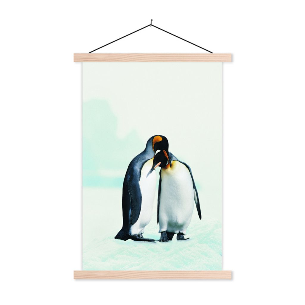 MuchoWow Textilposter Pinguine - Schnee - Familie 60x90 cm mit holzfarbenen Rahmen - Textil