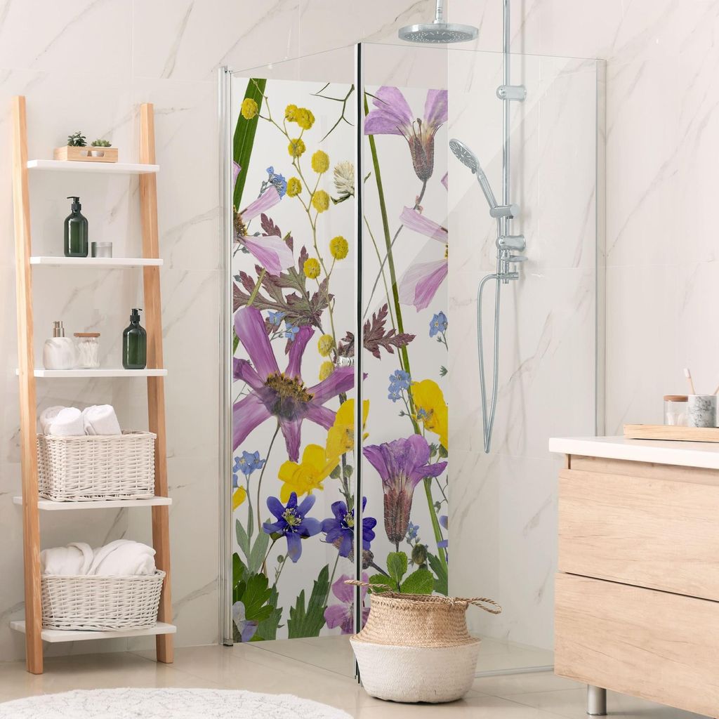 Duschrückwand Blumen selbstklebend - 0.61 mm Wandpaneel wasserfest Blumenwiese bunt Motiv Badrückwand fugenlos Premium matt 80x190 cm