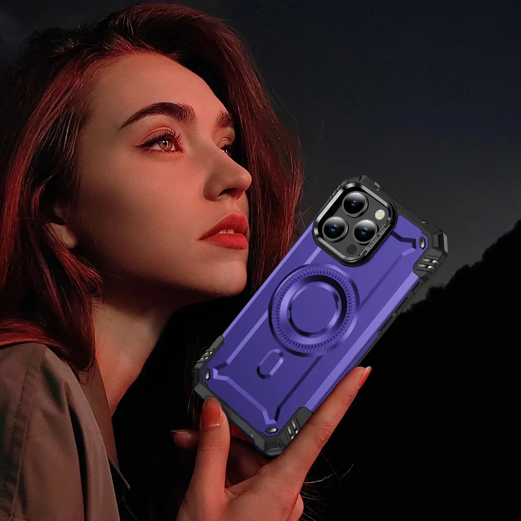 MagCase Scegli la nostra custodia MAGCASE per iPhone 14, massima flessibilità e protezione per il tuo dispositivo, ovunque tu sia