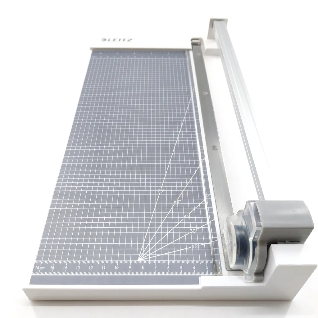 Massicot A4 pour Télétravail Leitz Precision - Découpe de 10 Feuilles Max - 10
