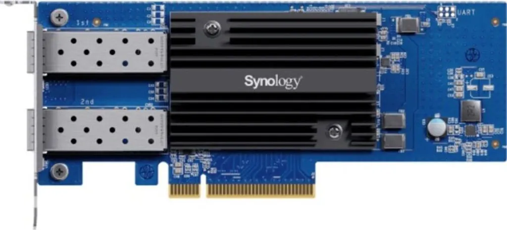 Extension réseau Synology E10G30-F2 pour virtualisation et montage 4K