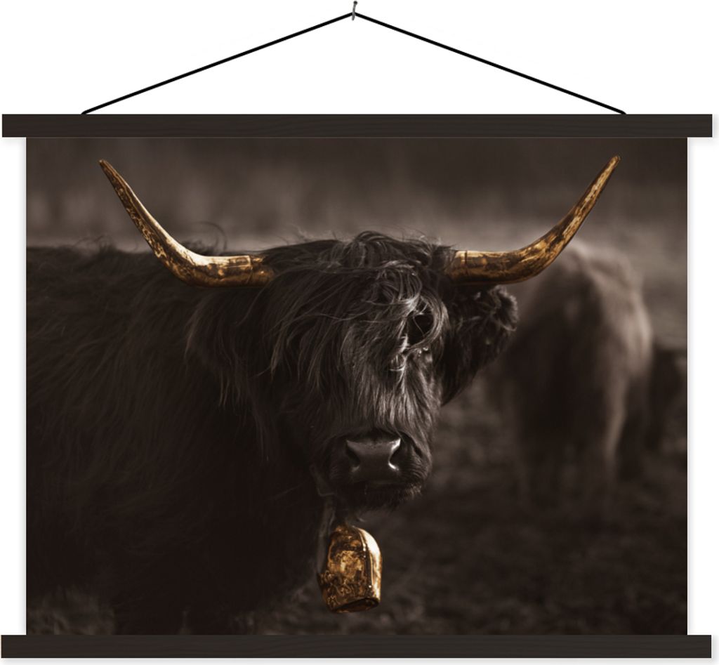 MuchoWow Textilposter Schottisches Hochlandrind - Gold - Kuhglocke - Hörner - Tiere 150x113 cm mit schwarzem Rahmen - Wohnzimmer