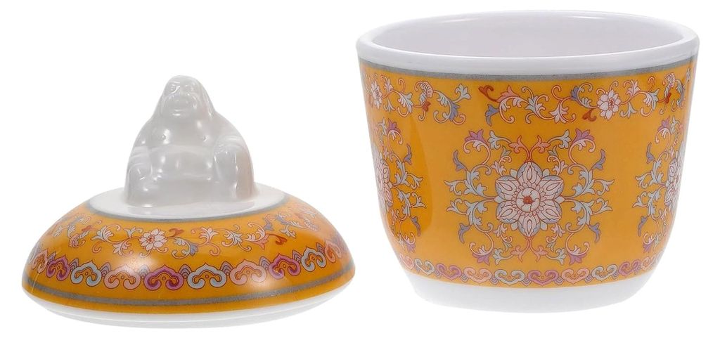 Keramischer Schmortopf mit Deckel und Suppenschüssel im chinesischen Design