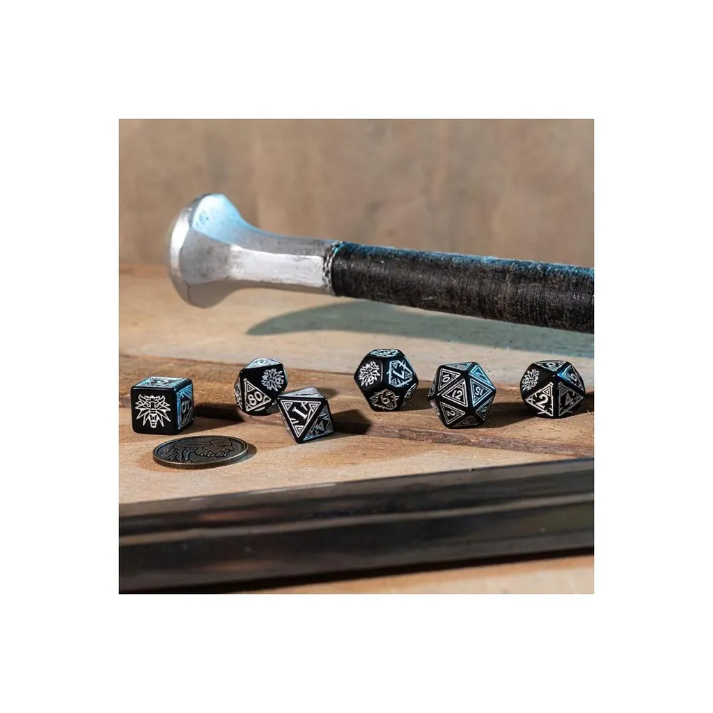 Set de dés de jeu de rôle Witcher Geralt version épée d'argent SWGE04 - 4