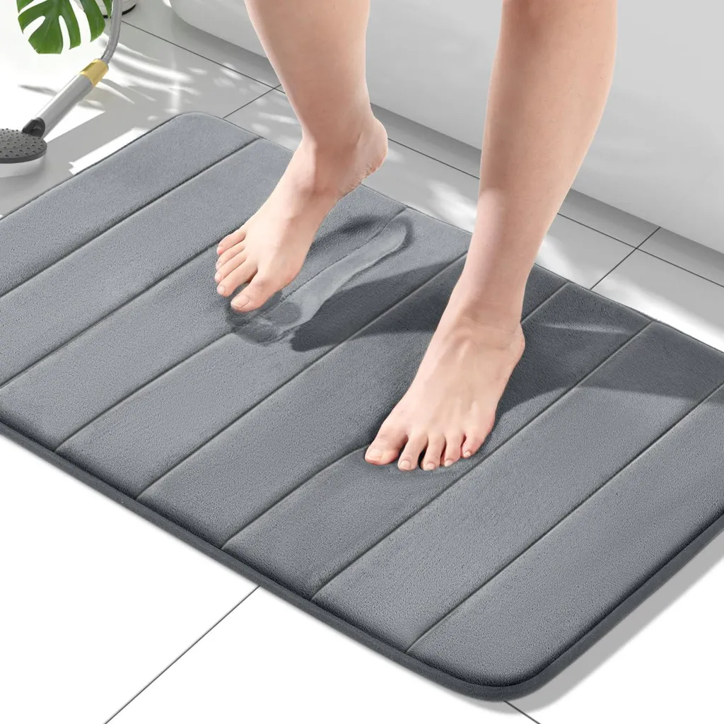 Tapis de douche antidérapant en mousse souple pour salle de bain chic