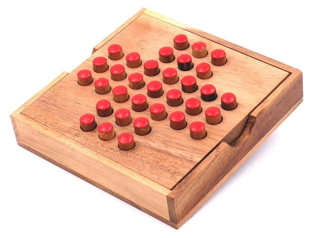 Solitaire, der unterhaltsame Klassiker aus edlem Holz Produktbild 