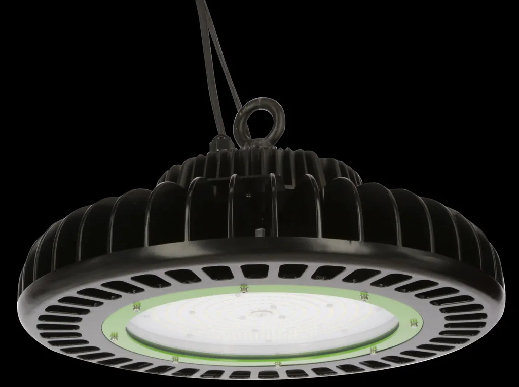 Éclairage LED 240W Variable - Luminaire Puissant Écurie Manège Hall 220V