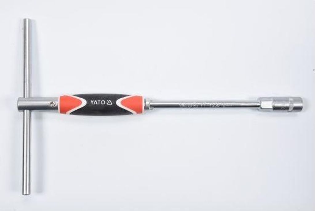 Clé à douille 12 mm avec poignée type "T" Image du produit 