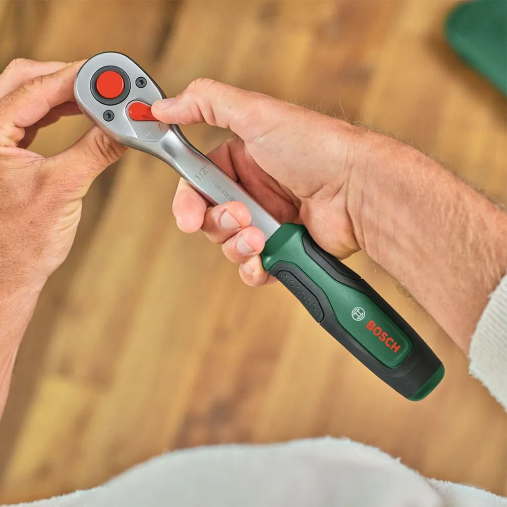 Adaptateur Bosch compact haute performance avec câble long renforcé 230V