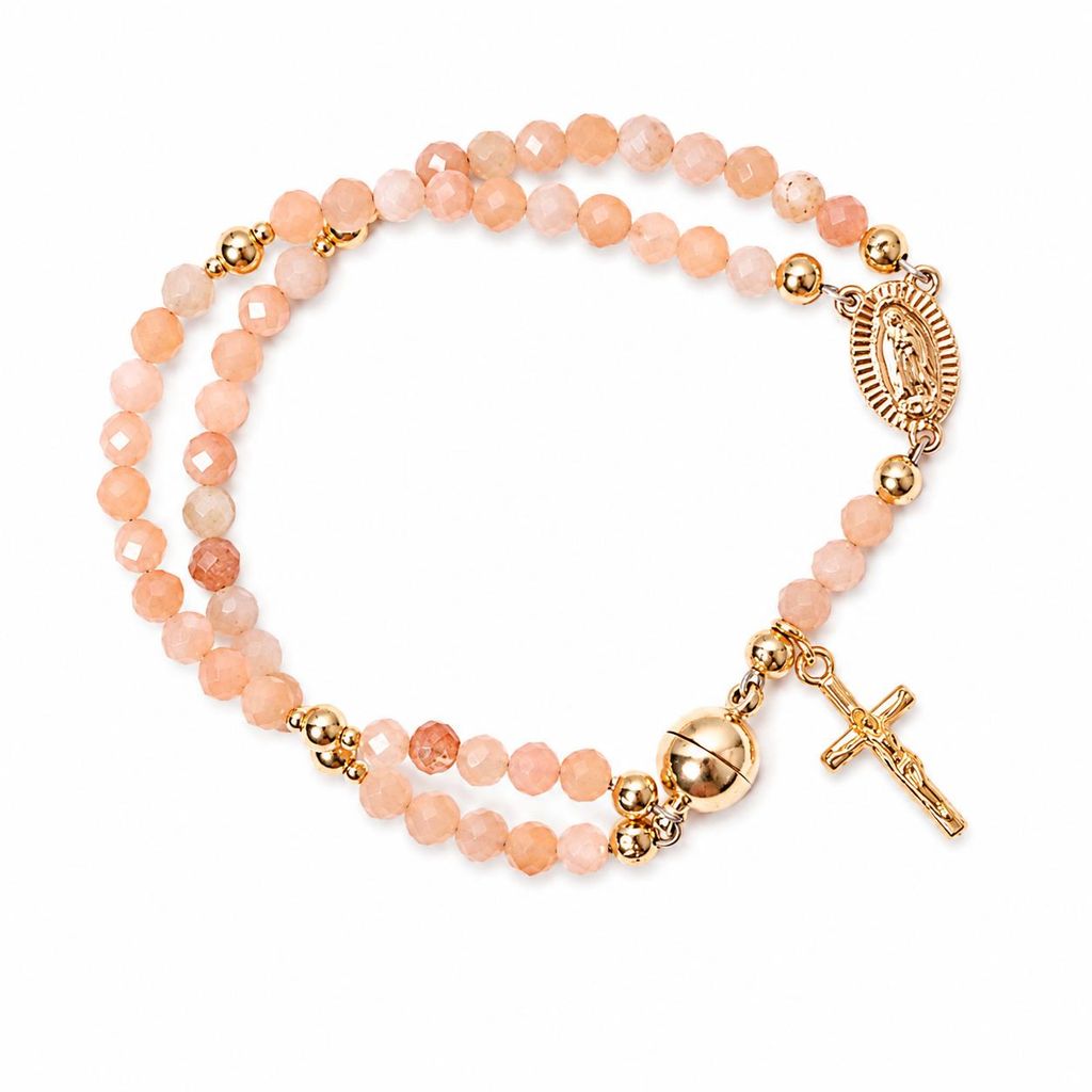 Handgemaakte armband met rozenkrans – ROSABRACE Pink Productafbeelding  AI-gegenereerde afbeelding