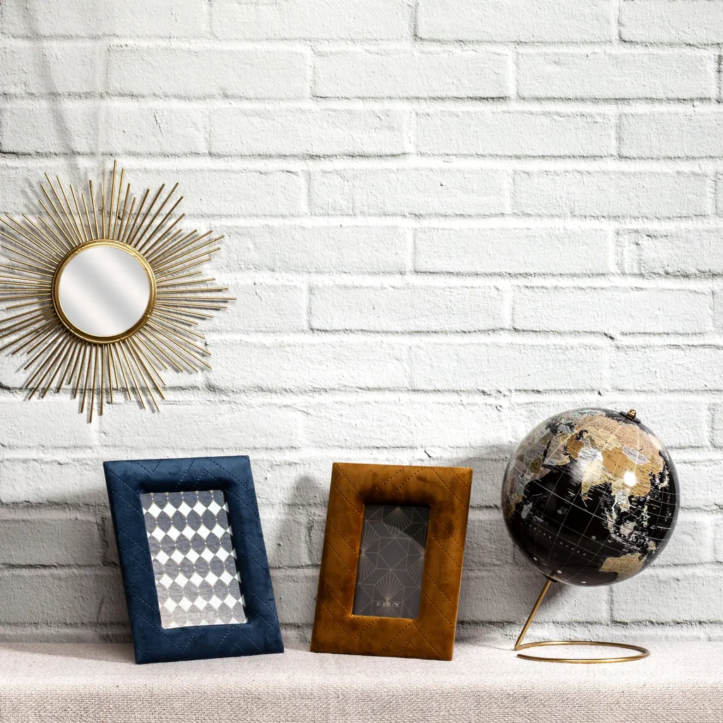 Globe Terrestre Déco Lumineux : Illuminer et Décorer votre Salon avec Style