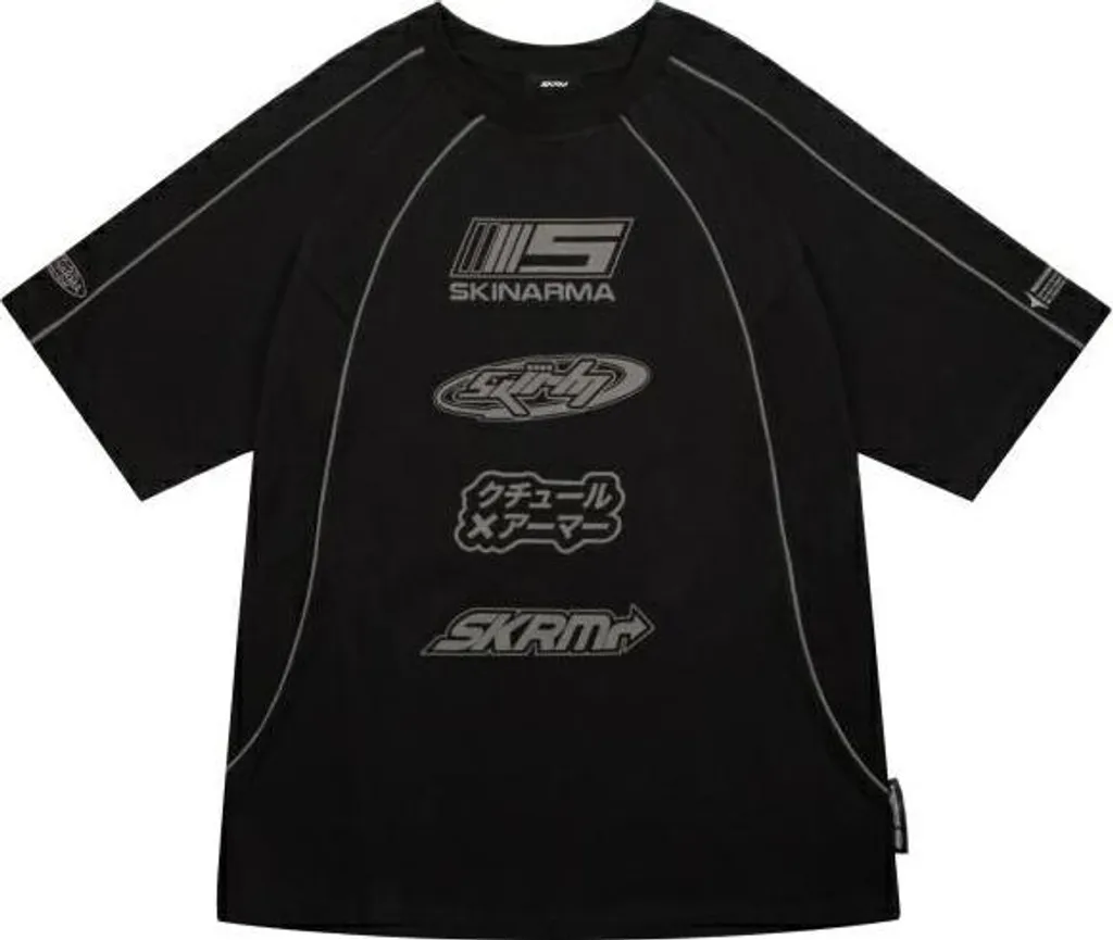 Skinarma Delta M Noir : T-shirt Streetwear Japonais avec Détails Techwear