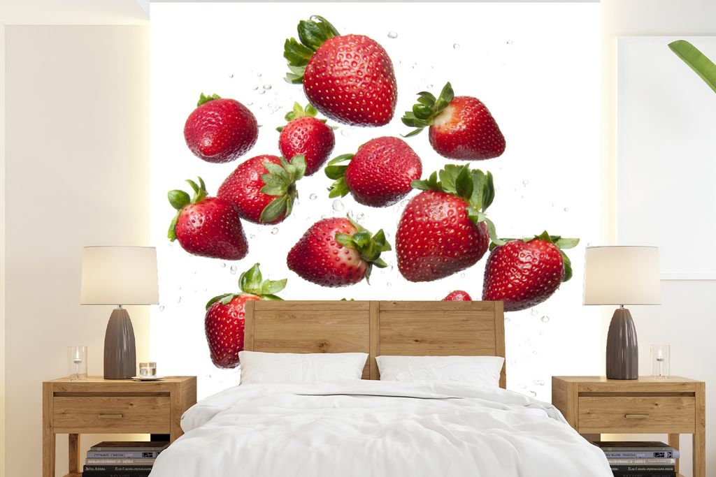 MuchoWow Fototapete für Wohnzimmer oder Schlafzimmer Wandtapete Vinyl Motivtapete Erdbeere - Obst - Weiß - 220x240 cm - Wohnzimmer-Tapete