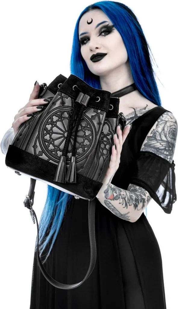 Restyle Sac Noir Sanctum Bucket Bag en Velours Gothique Brodé