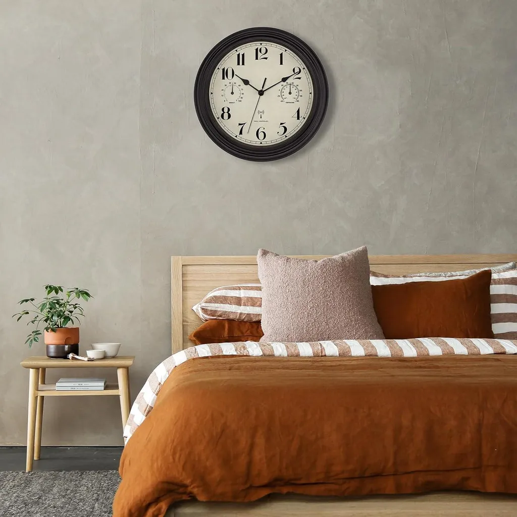 Horloge murale silencieuse sans fil avec hygromètre pour salle de bain